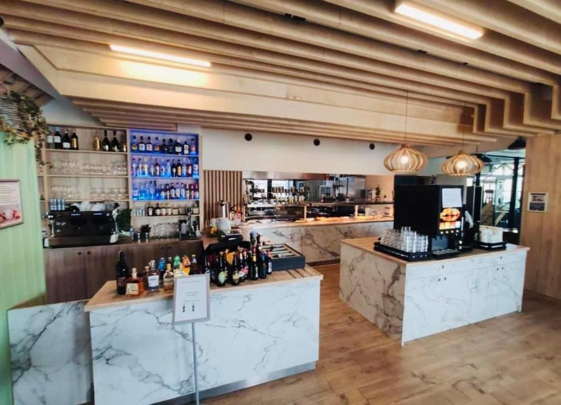 Przystan Apartamenty Sarbinowo Luaran gambar